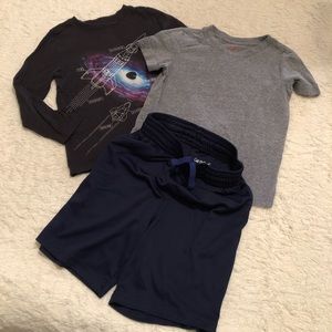 Boys Size 4 Old Navy & Cat & Jack Tees and Shorts Bundle